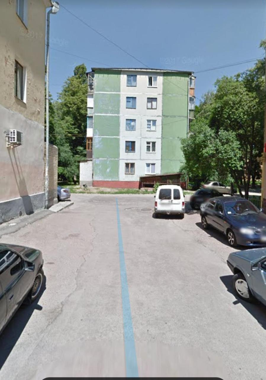 Apartment Near City Center On Peremohy Avenue 46 Chernihiv Ngoại thất bức ảnh
