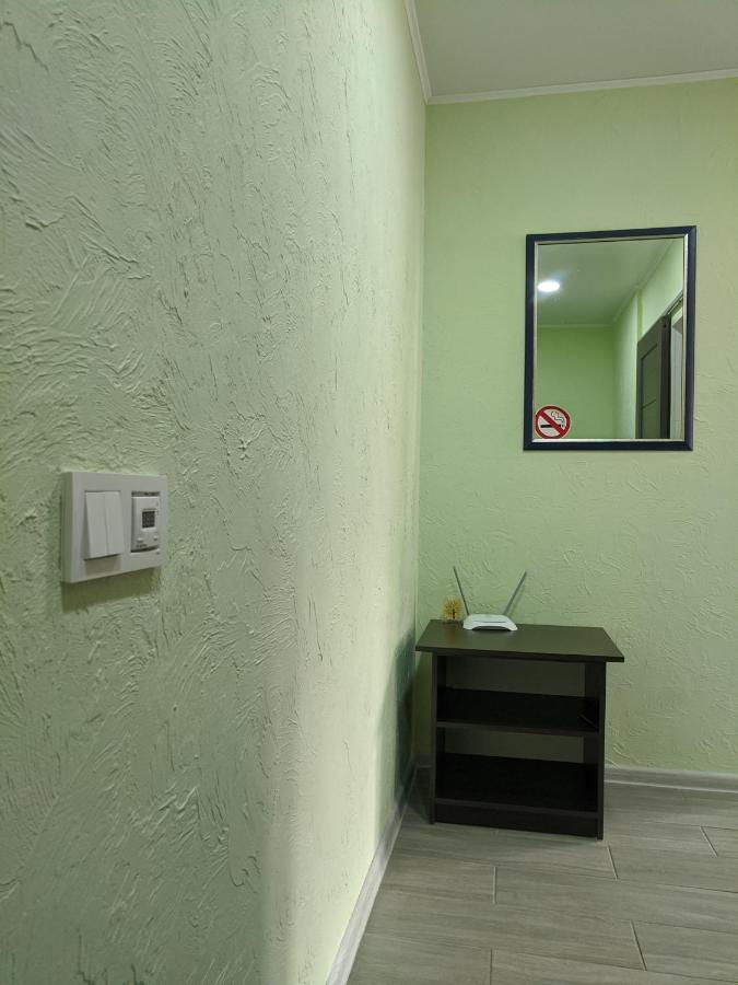 Apartment Near City Center On Peremohy Avenue 46 Chernihiv Ngoại thất bức ảnh